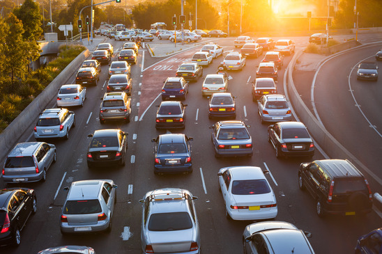 Safe Driving Tips to Avoid Windshield Damages